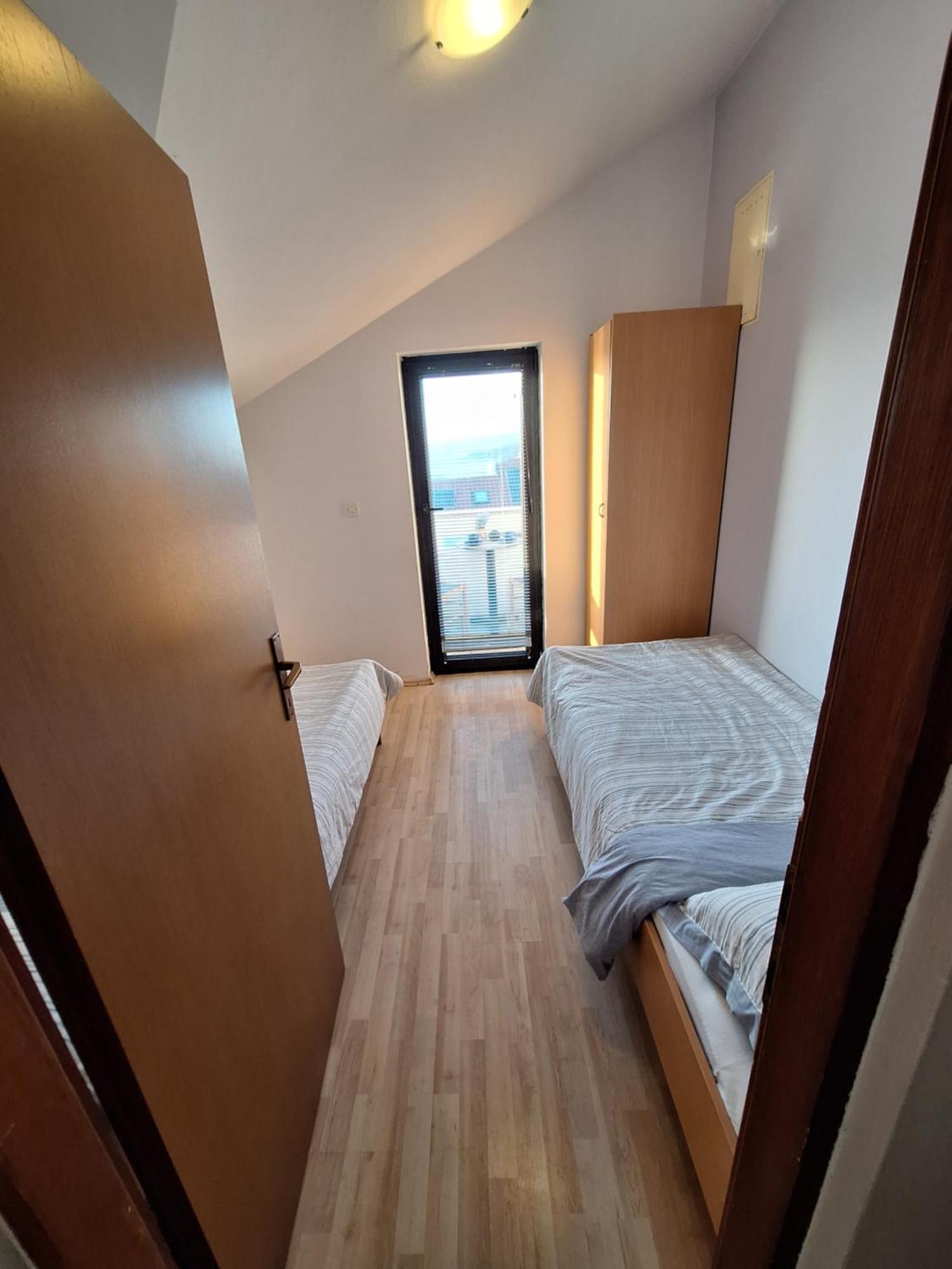 Apartmani Vukovic Punat Exterior foto