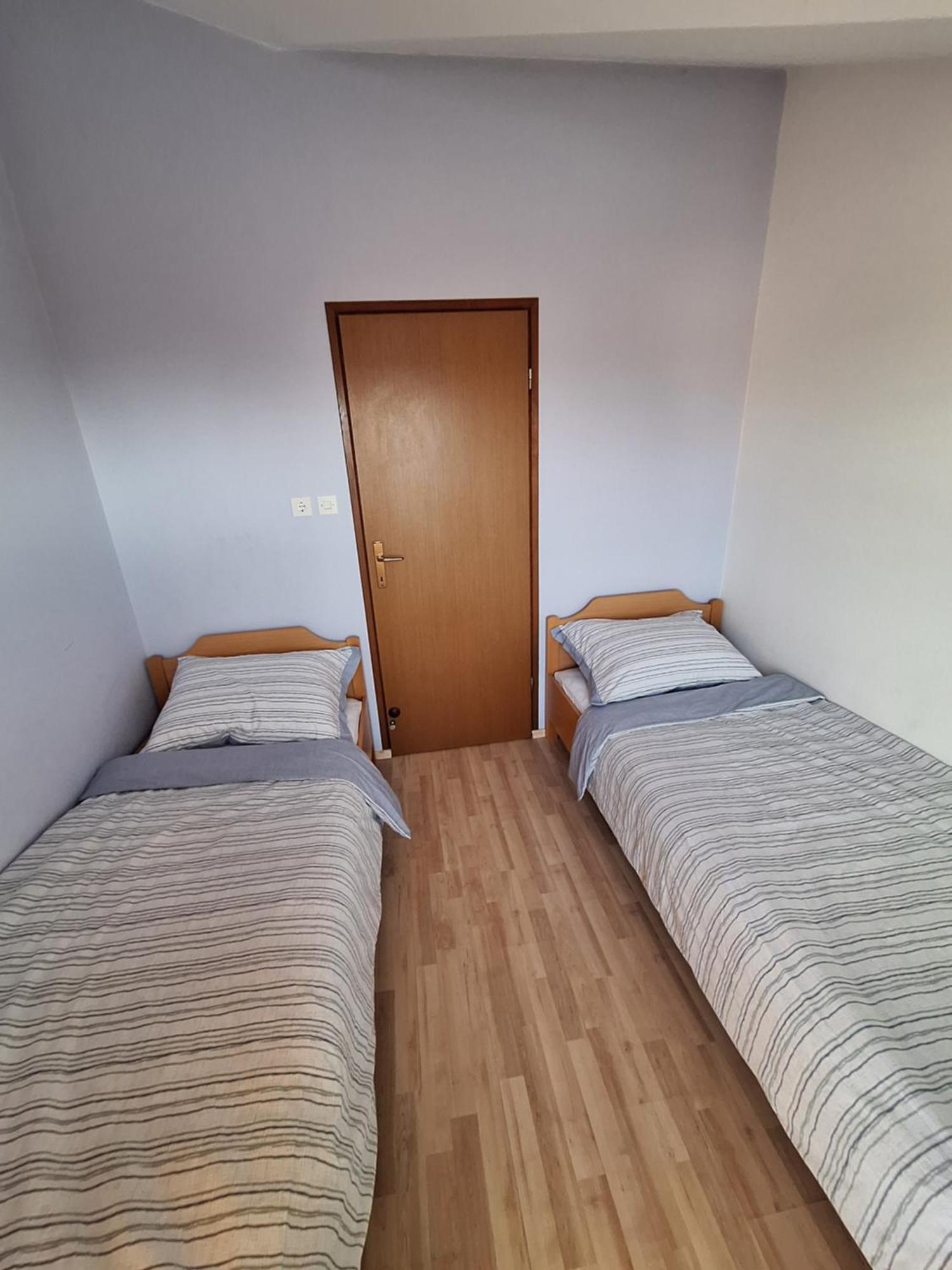 Apartmani Vukovic Punat Exterior foto