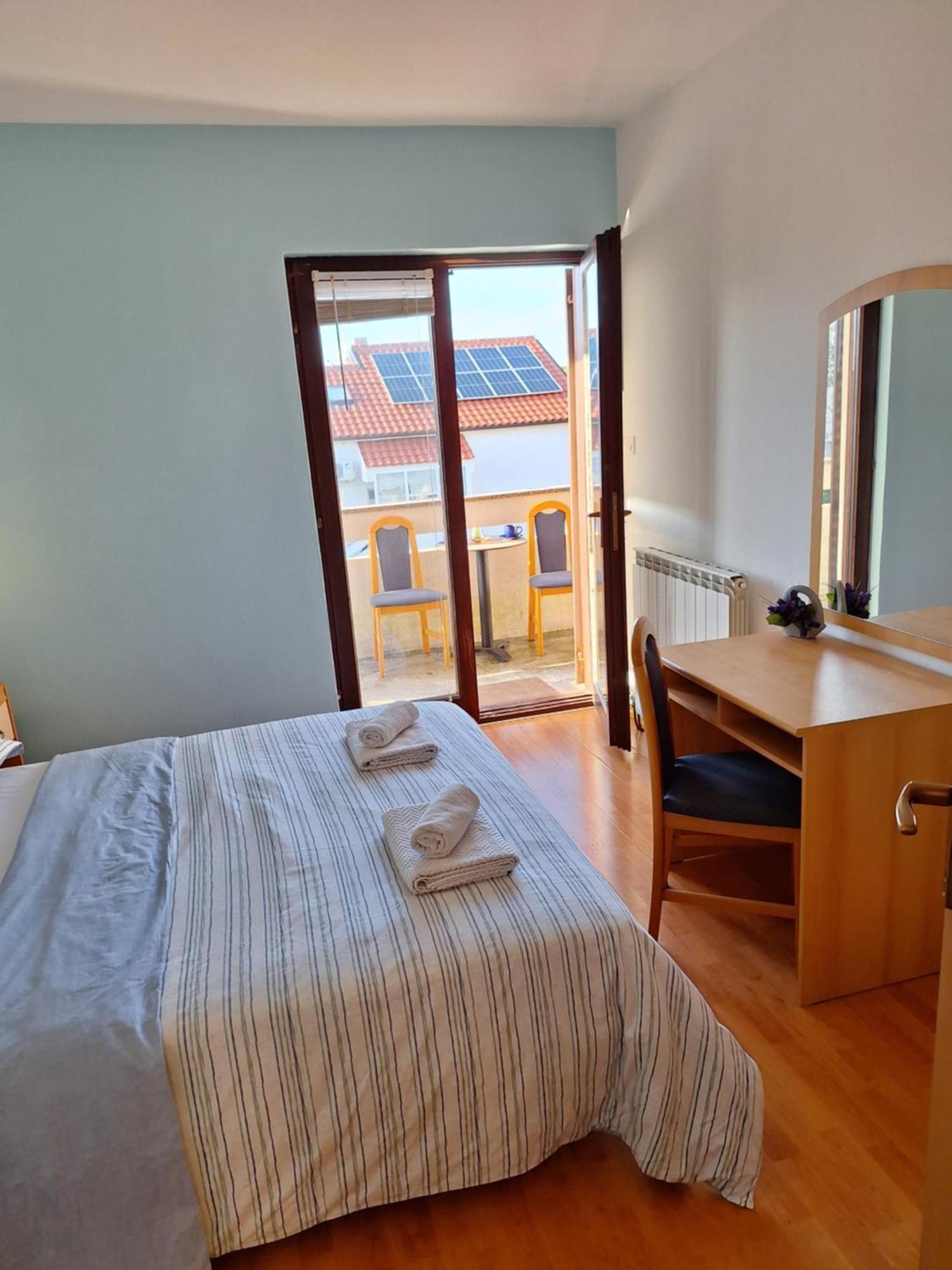 Apartmani Vukovic Punat Exterior foto